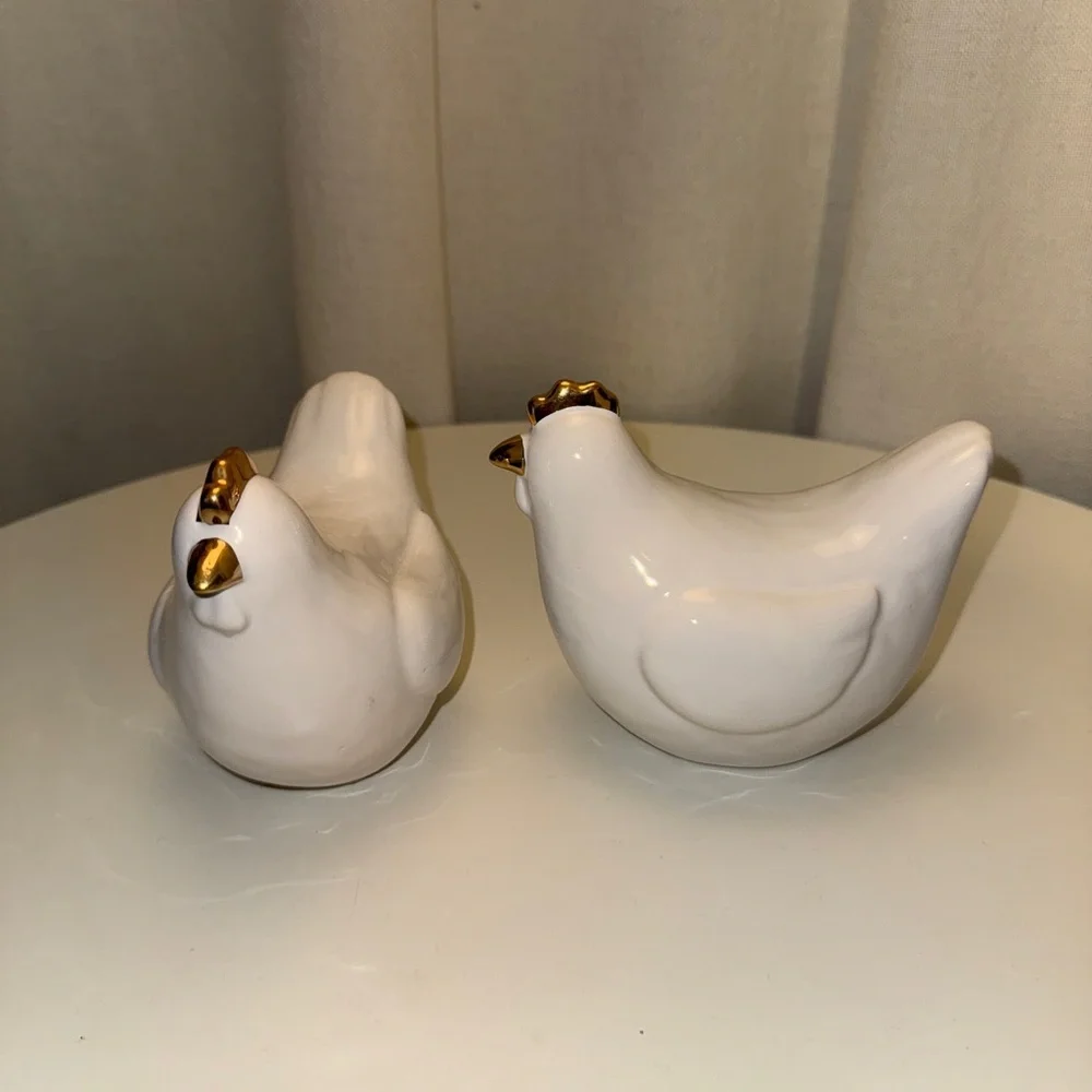 Target Easter White Ceramic Chicken Decoration NWT